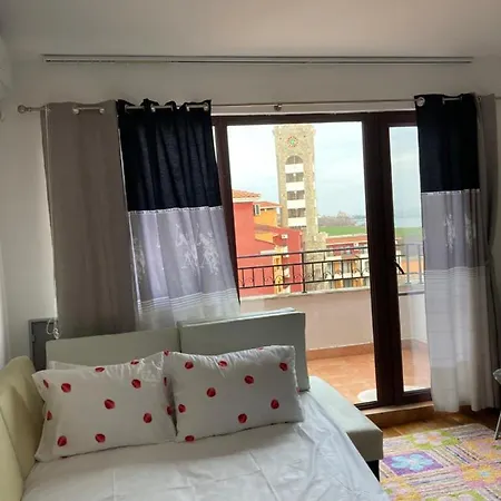 Art Marina Cape-private Host Apartment