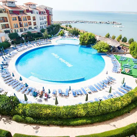 Art Marina Cape-private Host *