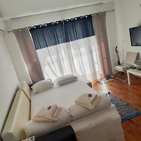 Art Marina Cape-private Host Apartment