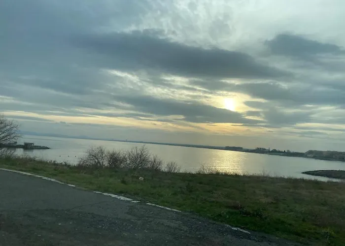 Апартаменти Art Marina Cape-private Host