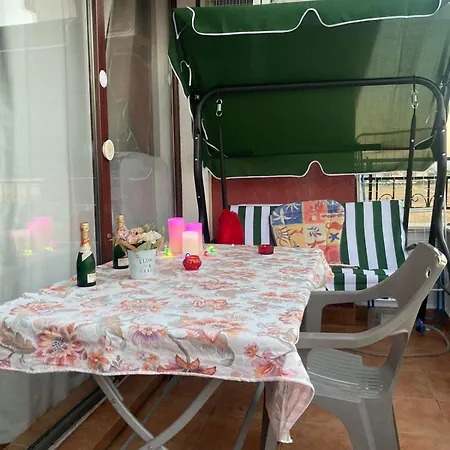 Art Marina Cape-private Host Apartament *