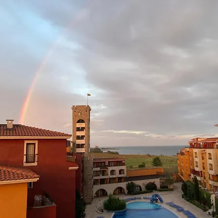 Art Marina Cape-private Host Apartament *