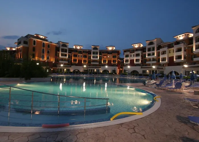 Apartment Art Marina Cape-private Host Rawda