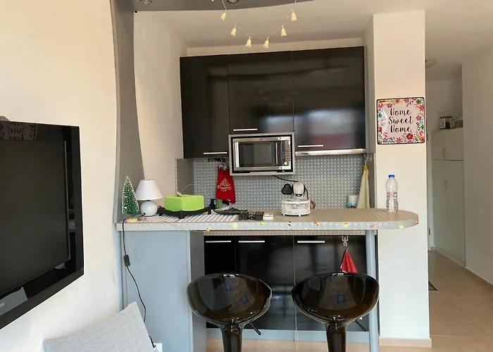 Art Marina Cape-private Host Apartment