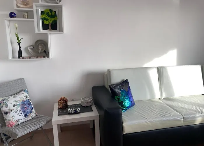 Apartment Art Marina Cape-private Host Rawda