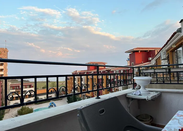 Art Marina Cape-private Host Rawda