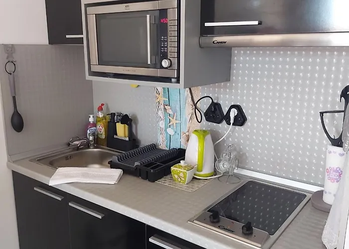 Apartment Art Marina Cape-private Host Rawda